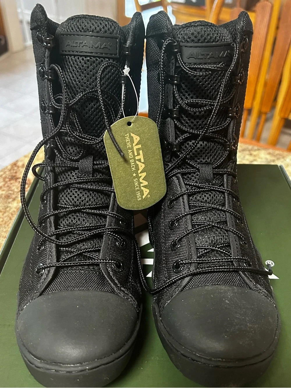 Altama durable black